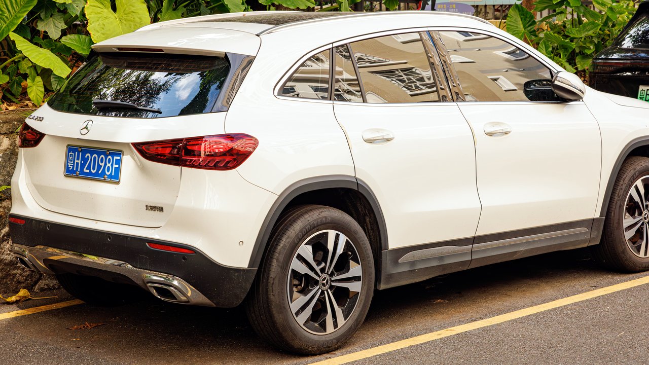 Мерседес-Бенц GLA H247 2019-н.в.