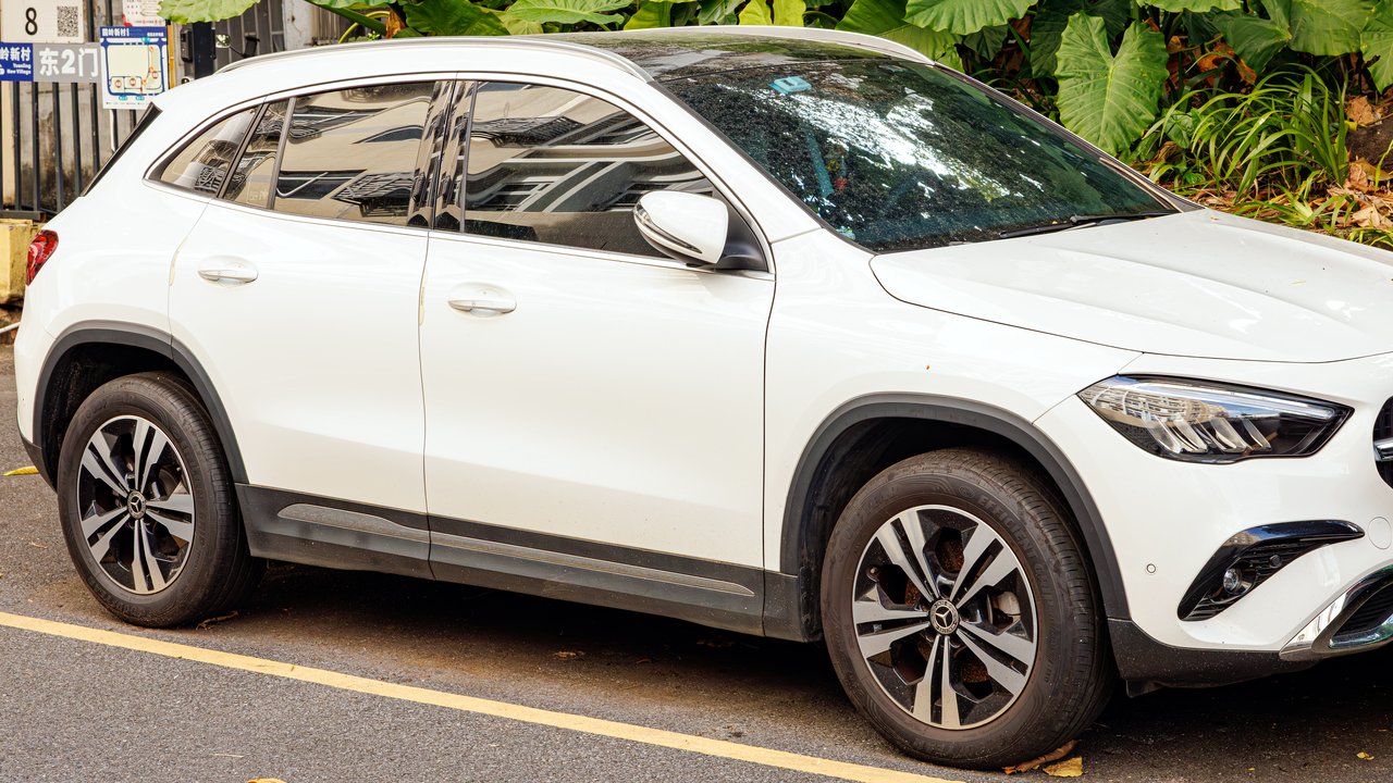 Мерседес-Бенц GLA H247 2019-н.в.