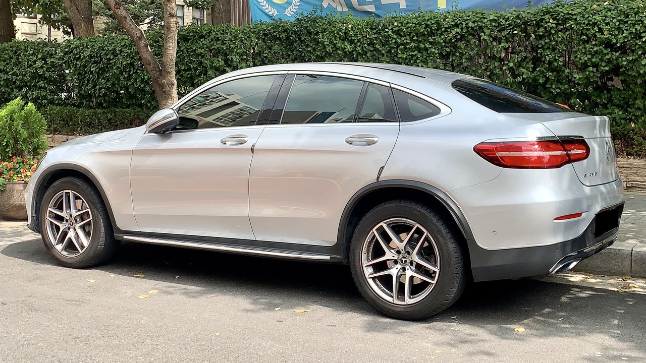 Мерседес-Бенц GLC-COUPE C253
