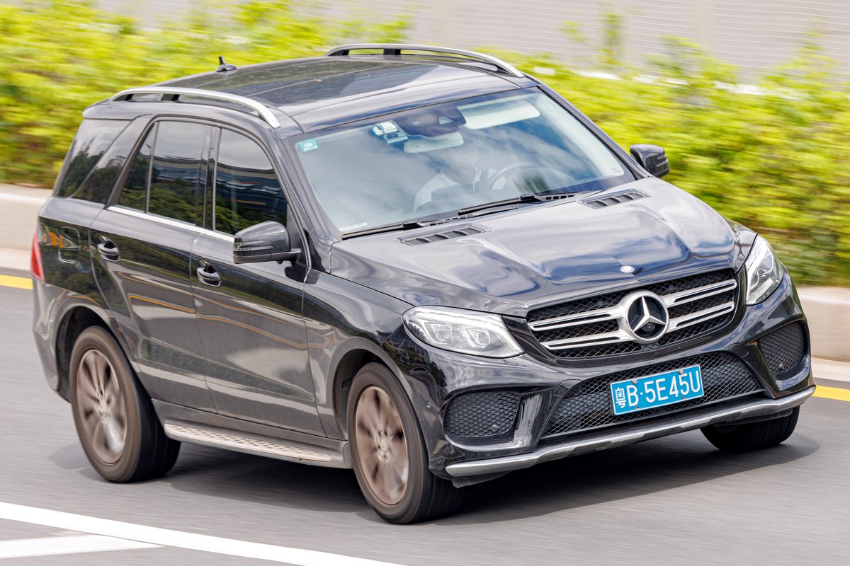 Мерседес-Бенц GLE W166 facelift 2015-2018