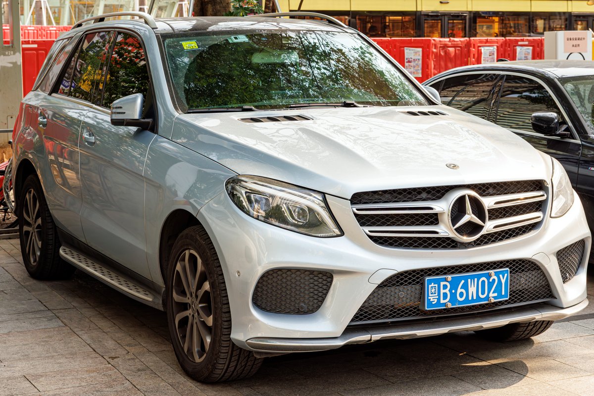 Мерседес-Бенц GLE W166 facelift 2015-2018