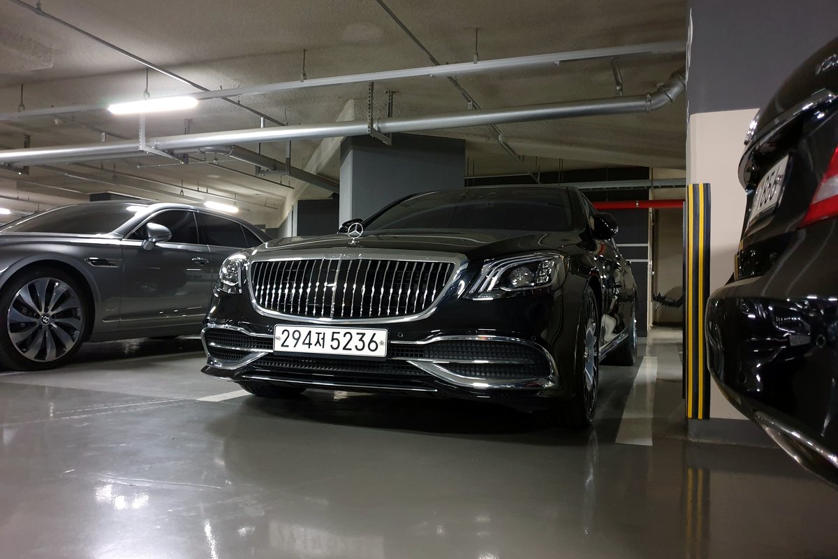 Мерседес-Бенц Maybach S-Class X222 2014-2020
