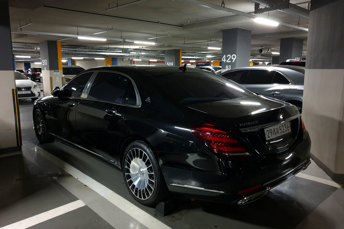 Мерседес-Бенц Maybach S-Class X222 2014-2020