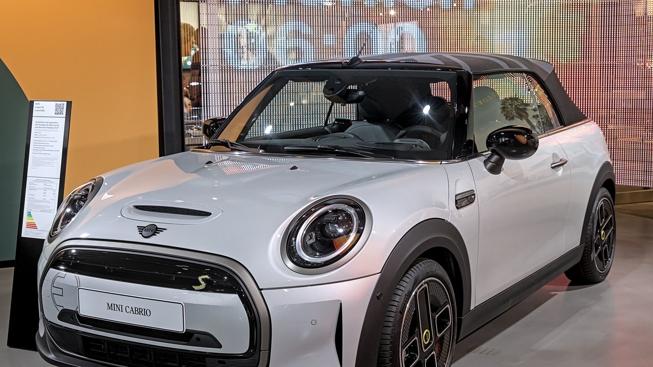 МИНИ Mini Convertible F57 2016-2024