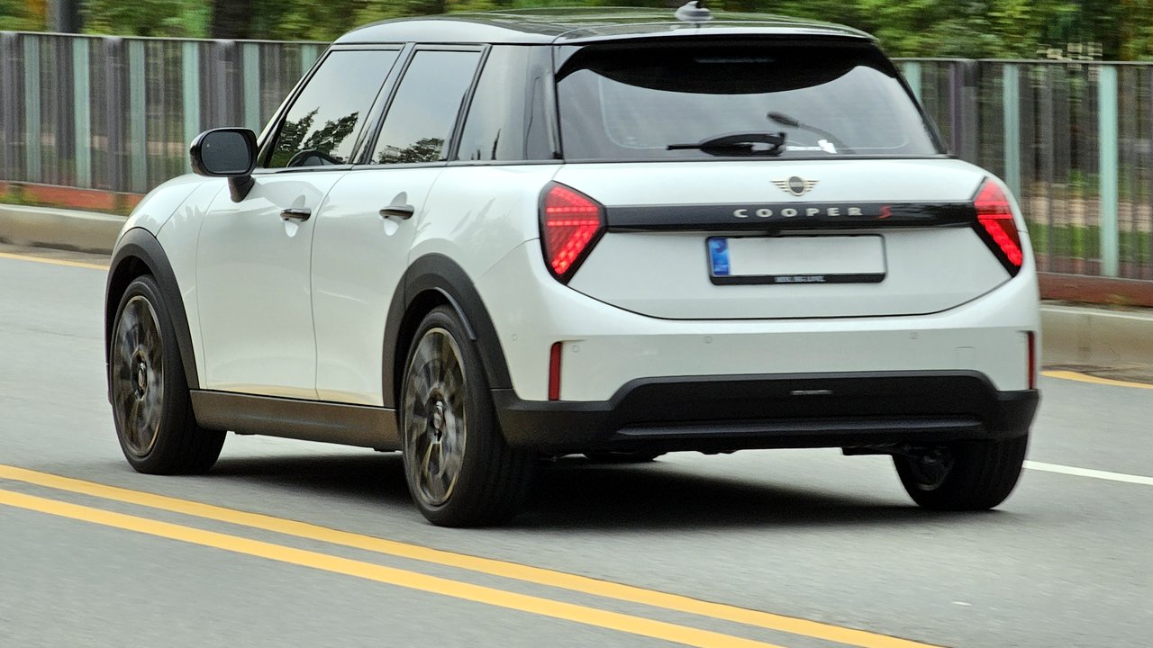 МИНИ Mini Cooper F65 2024-н.в.