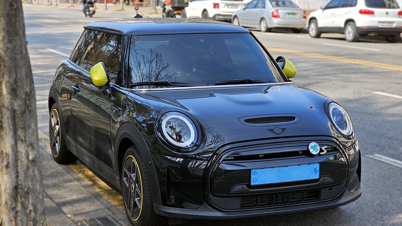 МИНИ COOPER-SE F56