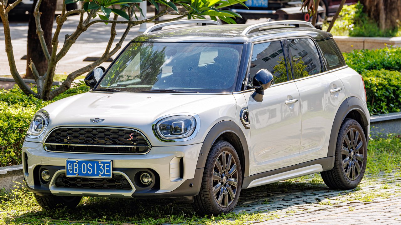 МИНИ Mini Countryman F60 2017-2023