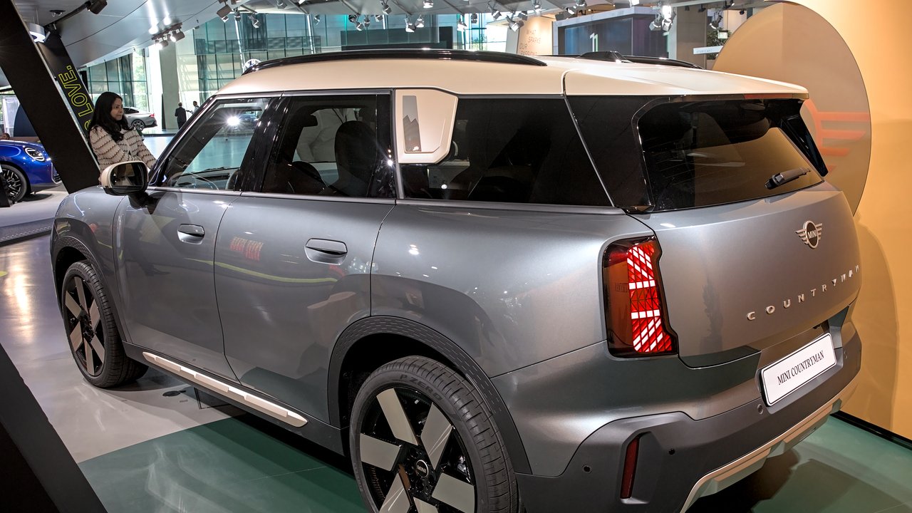 МИНИ Mini Countryman U25 2023-н.в.
