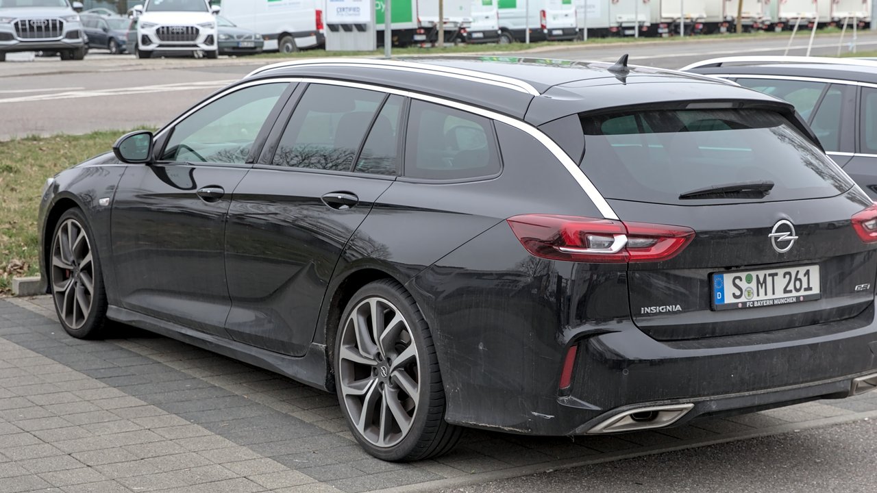 Опель Insignia B 2017-2022