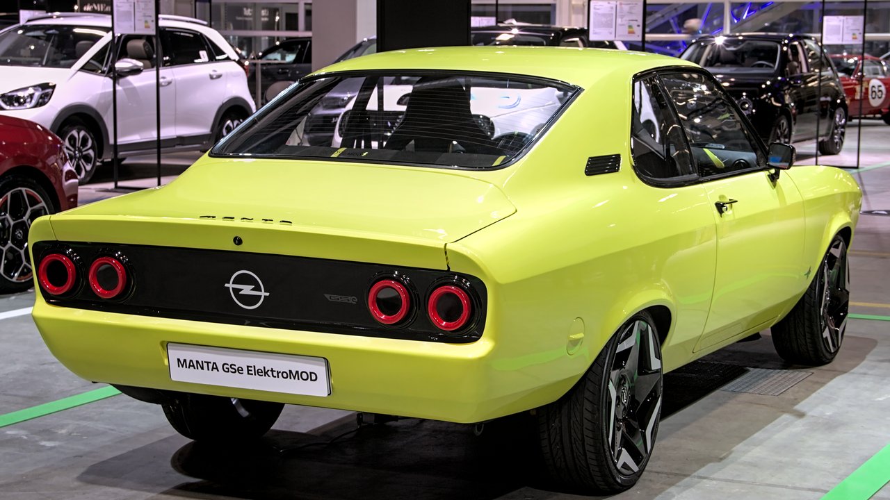 Опель Manta MANTA-GSE-ELEKTROMOD 2021-2021
