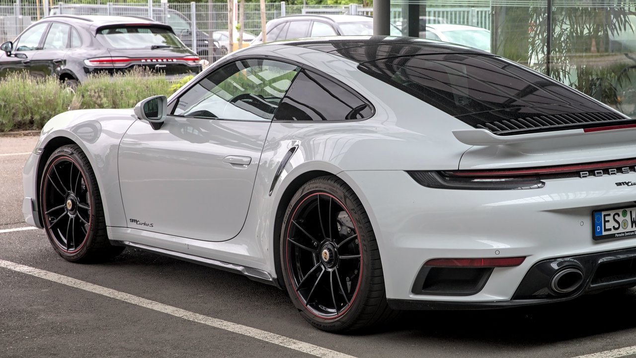Порше 911 992 2019-н.в.
