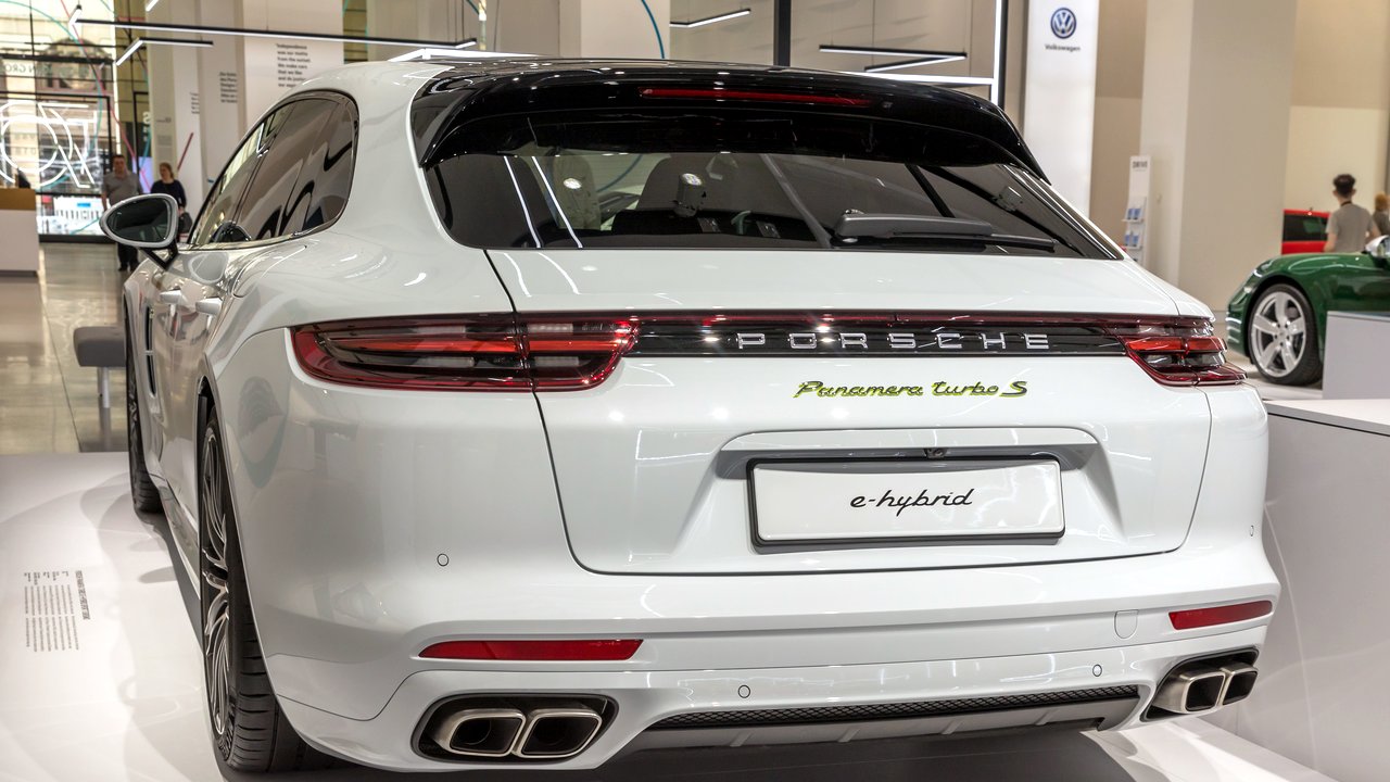 Порше Panamera 971 2016-2023