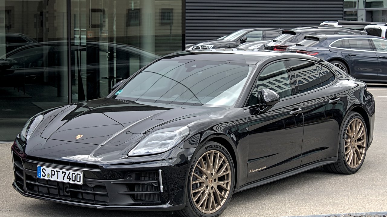 Порше Panamera 972 2024-н.в.