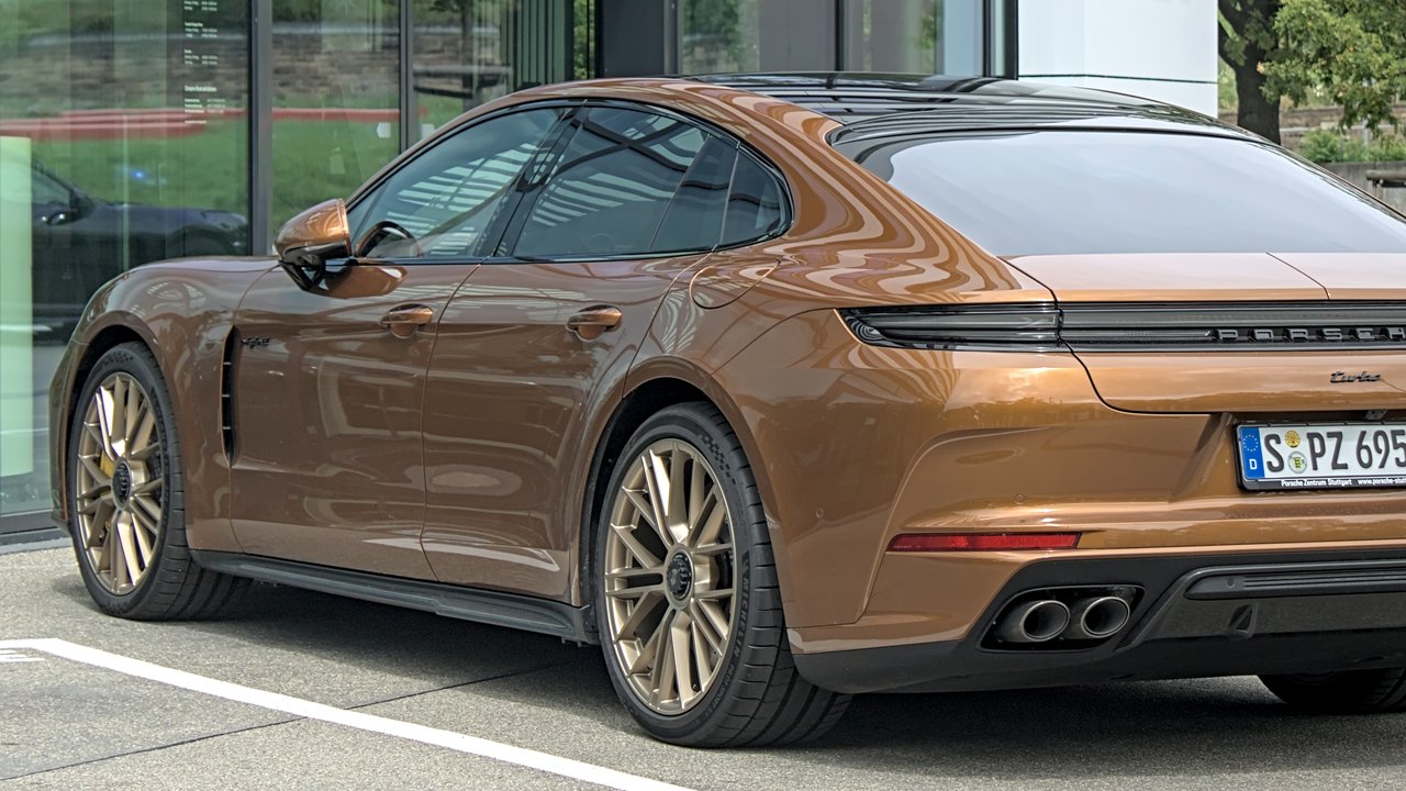 Порше Panamera 972 2024-н.в.