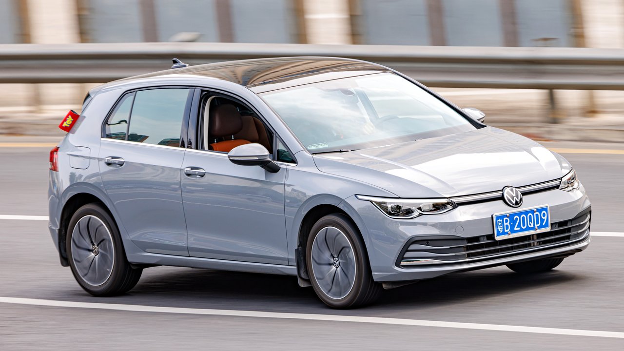 Фольксваген GOLF MK8