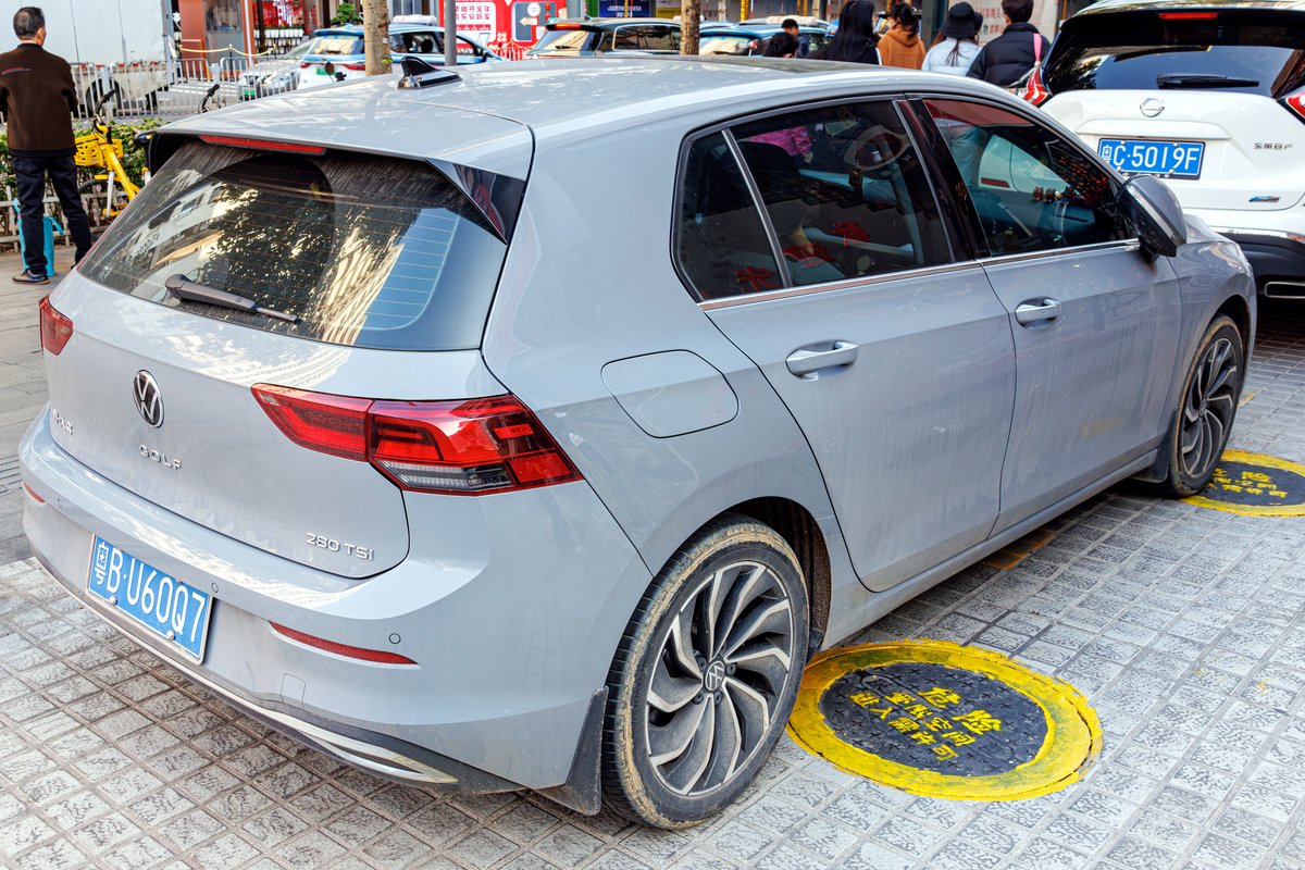 Фольксваген Golf Mk8 2019-н.в.