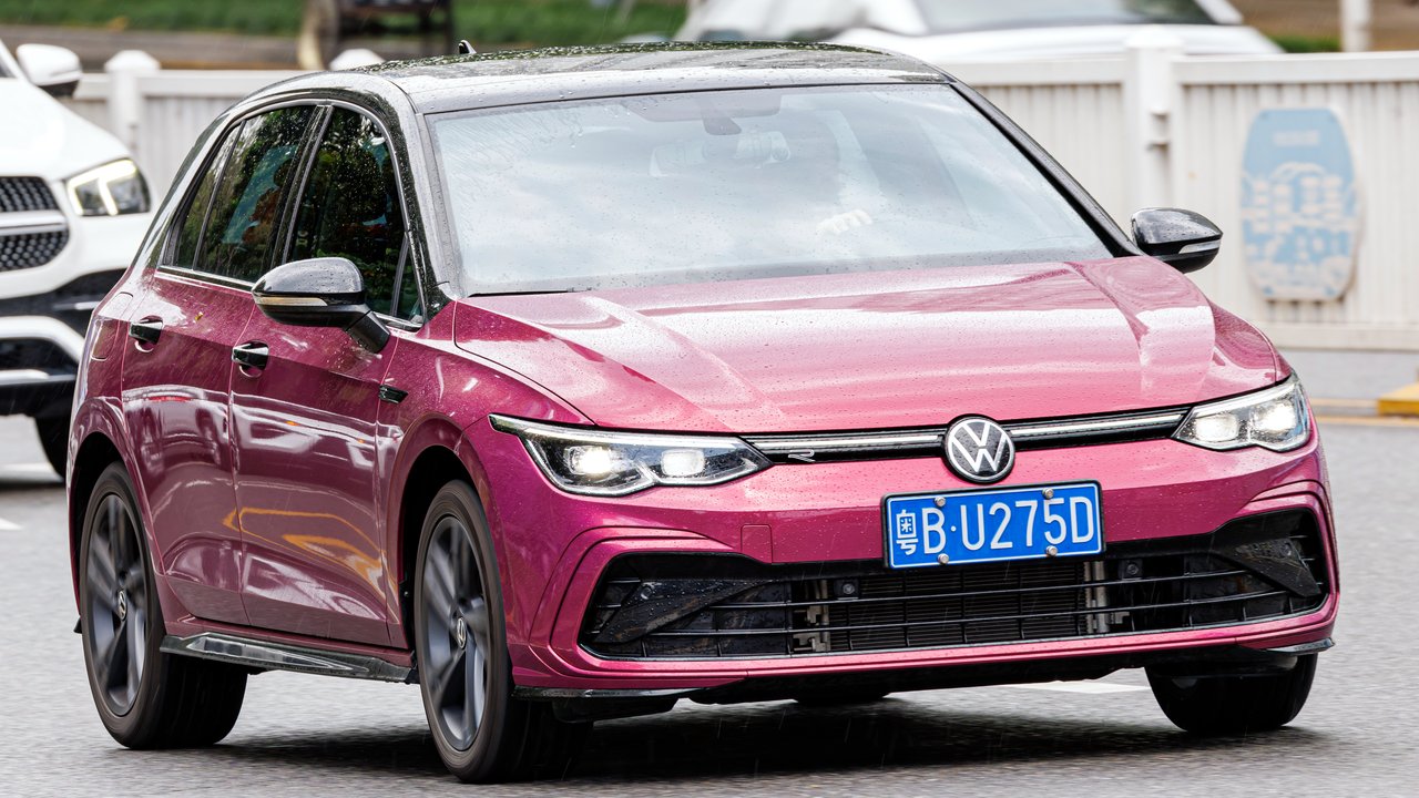 Фольксваген GOLF-R MK8