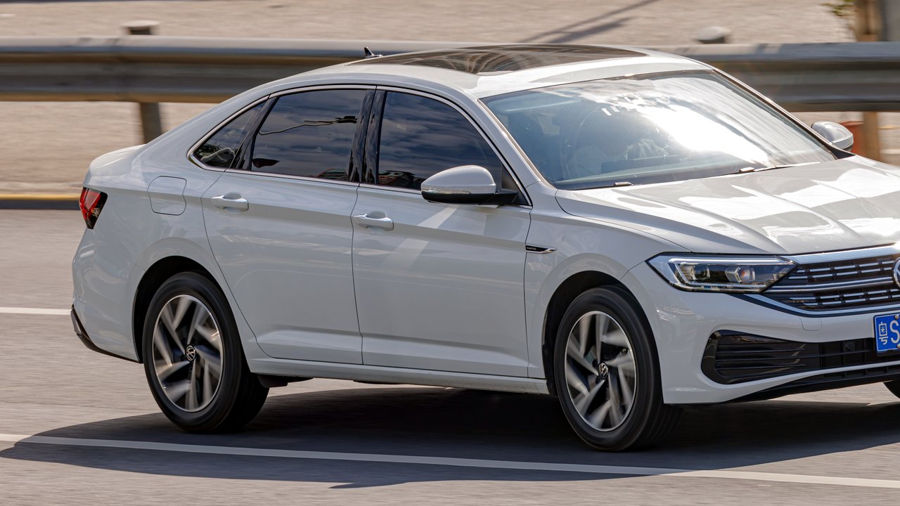 Фольксваген JETTA A7