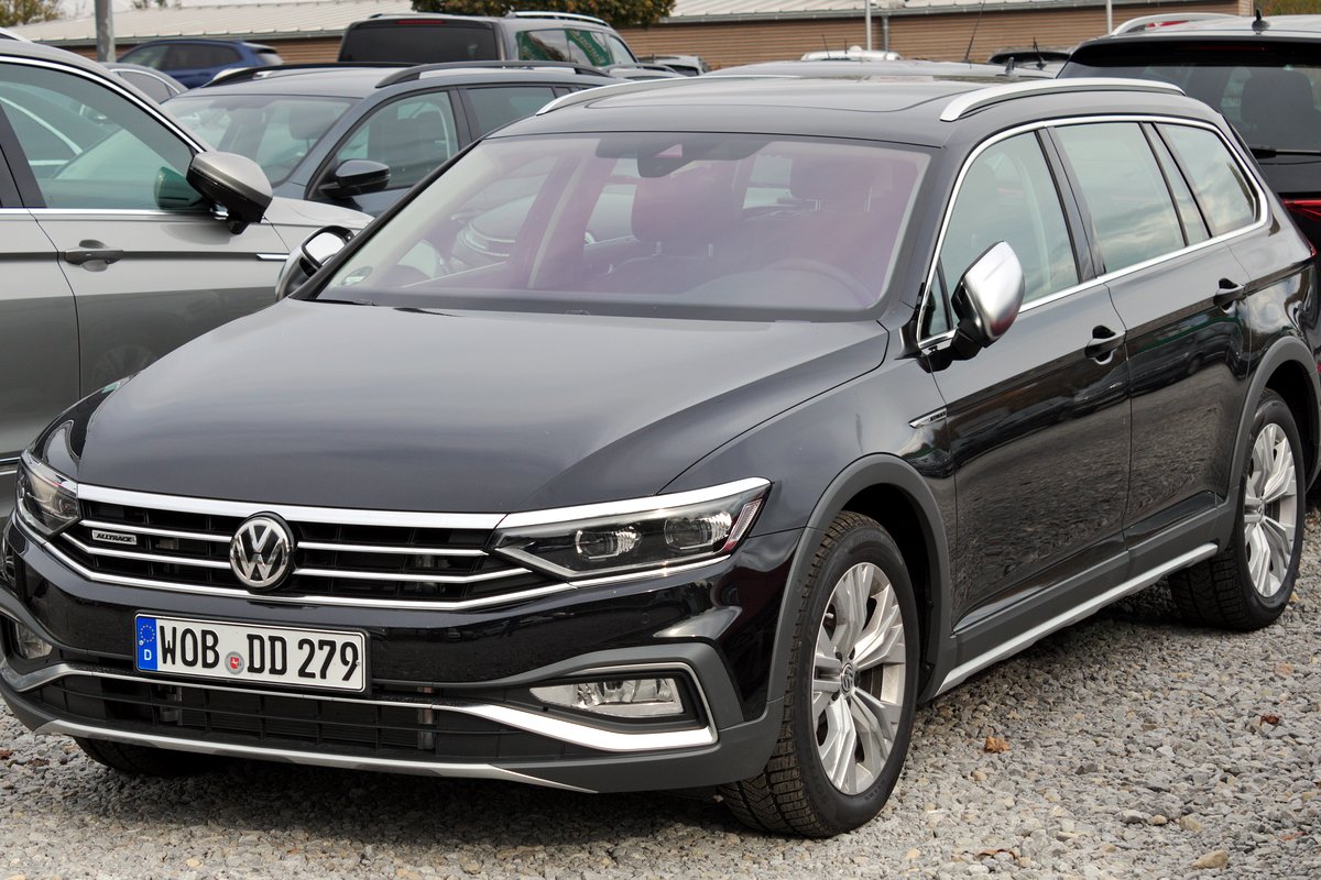 Фольксваген Passat B8 2014-2023