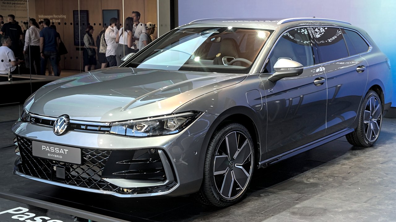 Фольксваген PASSAT B9