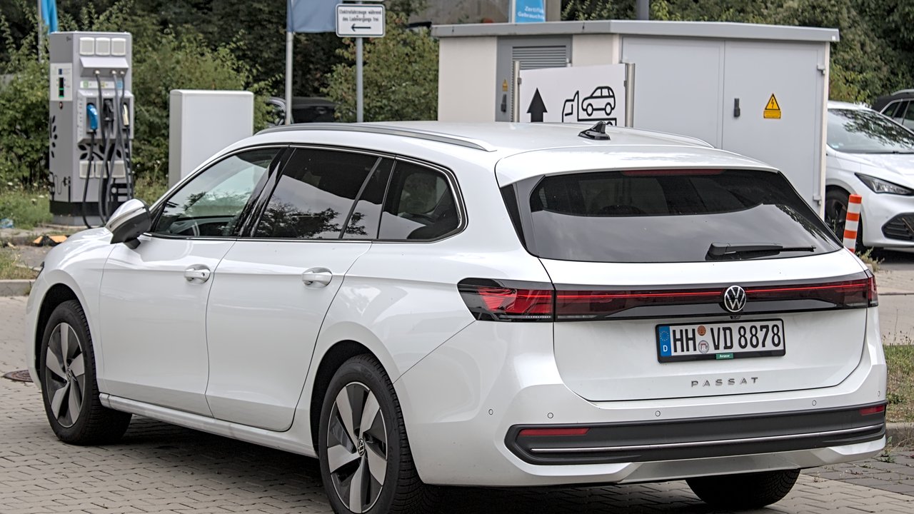 Фольксваген Passat B9