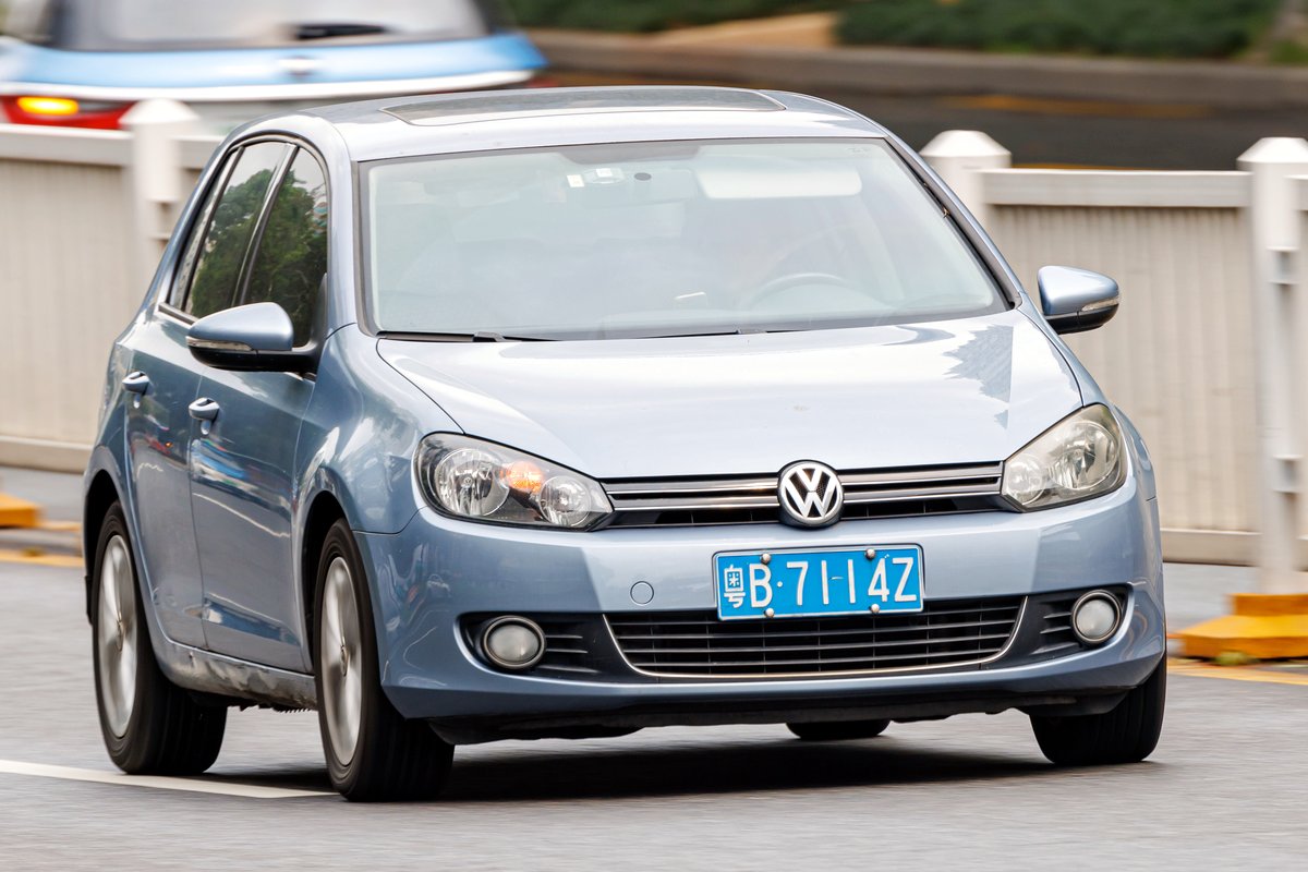 Фольксваген Polo MK6-TYP-AW