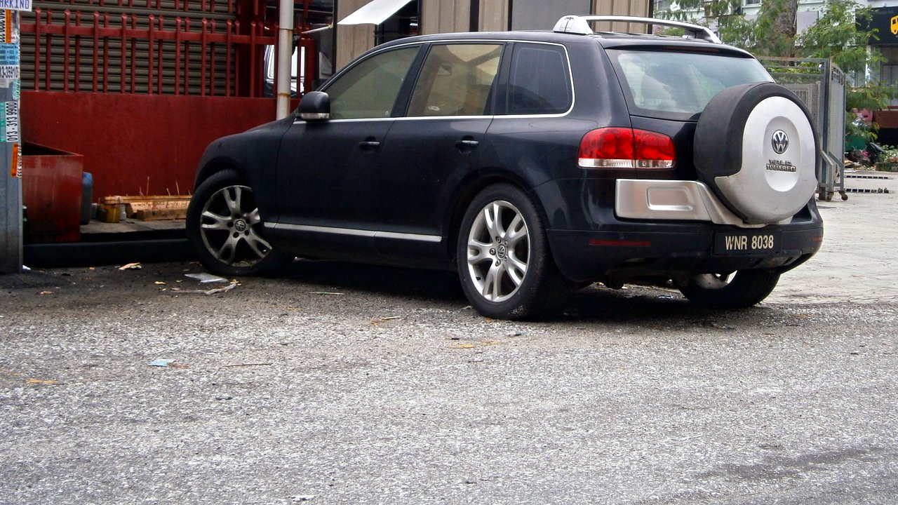 Фольксваген TOUAREG 7L