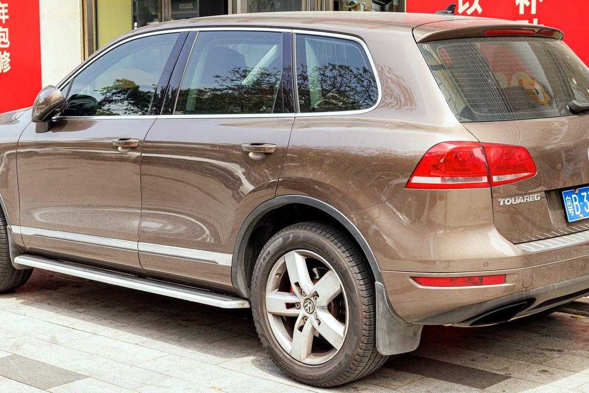 Фольксваген Touareg 7P 2010-2018
