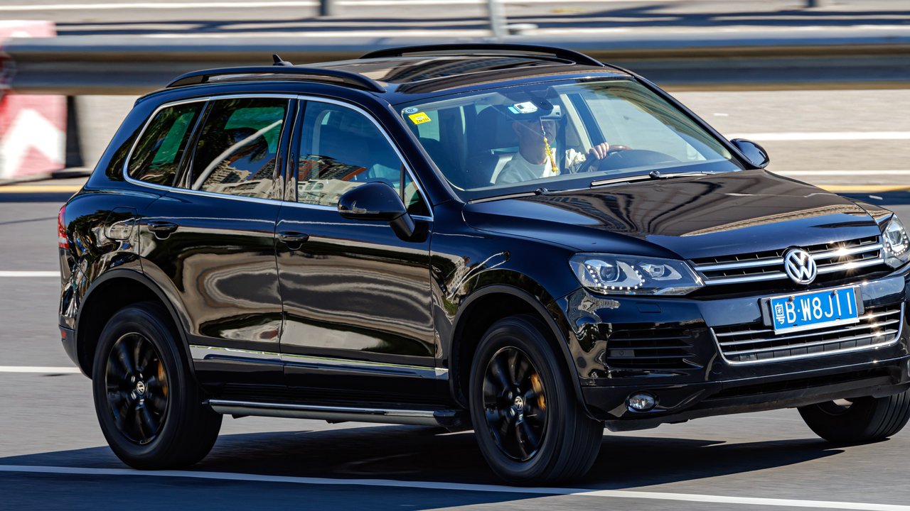Фольксваген TOUAREG 7P