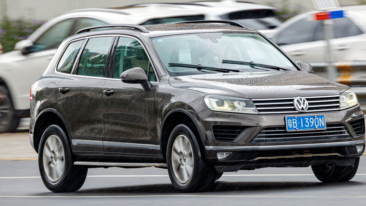 Фольксваген Touareg 7P