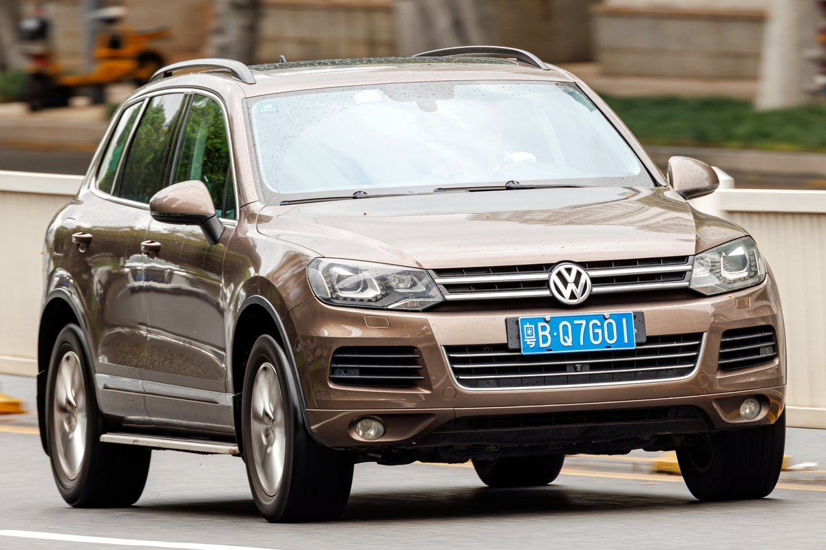 Фольксваген Touareg 7P 2010-2018