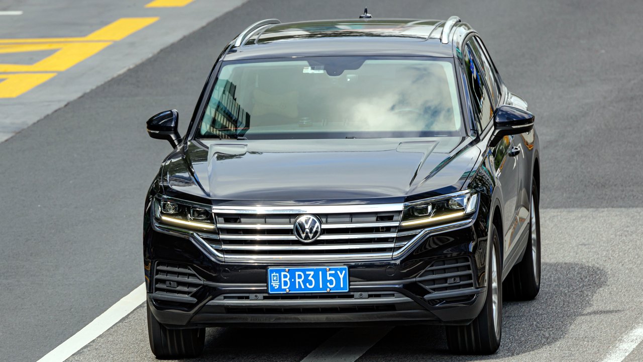 Фольксваген TOUAREG CR